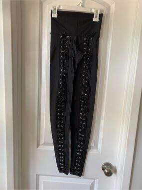Little Black Diamond Black Lace-Up High-Waist Leggings